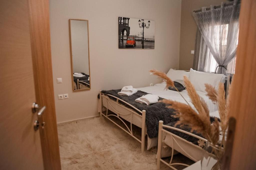 A Home Away From Home Trikala  Exterior photo